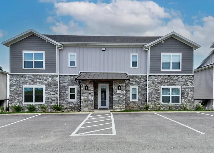 Branson\'S Newest Gem: City View Condo,Patio & Pool